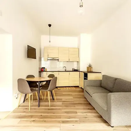 Casa Nina Palazzo Bonifacio Διαμέρισμα *