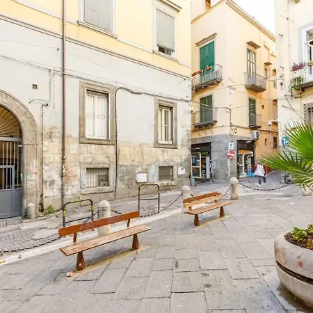 Casa Nina Palazzo Bonifacio Διαμέρισμα *